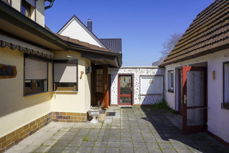 Taucha (Landkreis Nordsachsen) Charmantes EFH mit Garage, Nebengeb. u. Grundstück in einer idyllischen sowie grünen Oase v. Taucha Haus kaufen