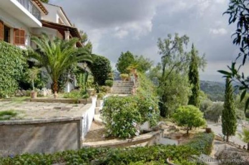 Son Vida Villa in exklusiver Lage mit Panoramablick bis zum Meer Haus kaufen