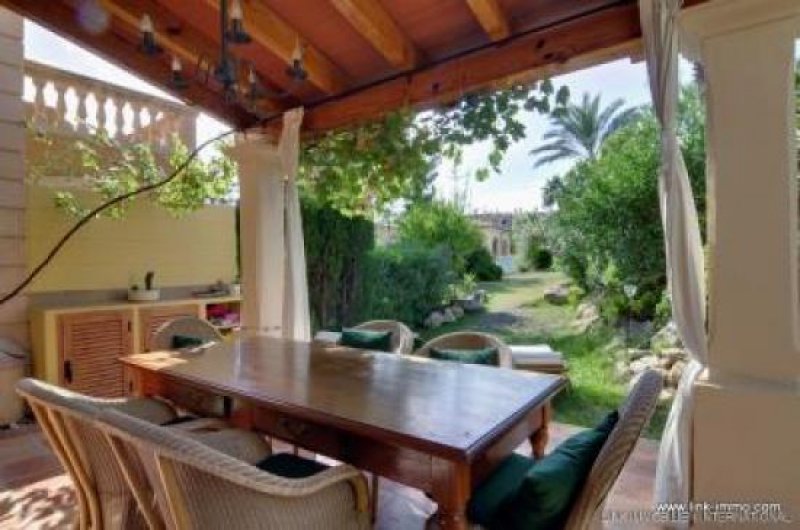 Santa Ponsa Schönes Reihenhaus mit Garten und Gemeinschaftspool Haus kaufen