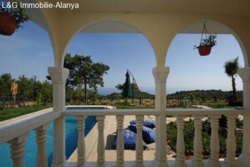 Antalya, Alanya, Avsallar Traumhafter Villenpark in Alanya Avsallar, Luxus und Eleganz ein Einklang mit der Natur. Haus kaufen