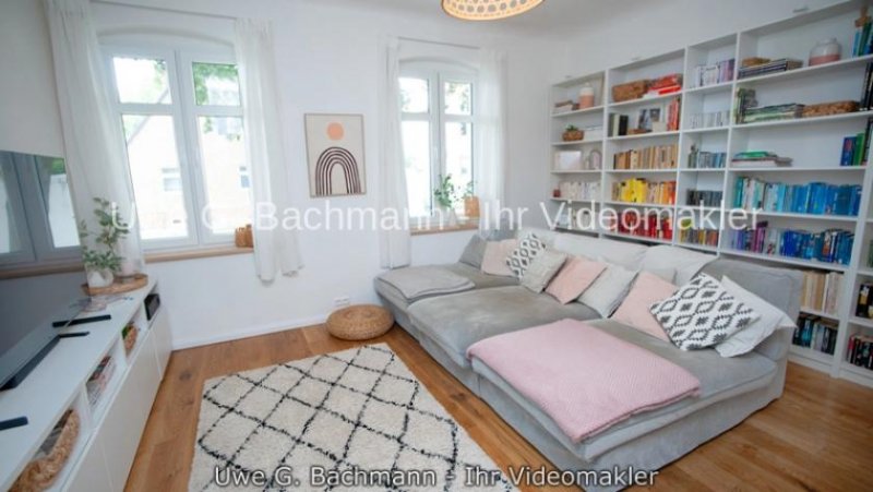 Berlin BERLIN / Kaulsdorf-Nord: Charmantes EFH mit stilvoller Ausstattung & vielfältigen Rückzugsorten Haus kaufen