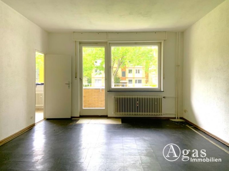 Berlin Bezugsfreie 3-Zi.-Wohnung mit Balkon, in exklusiver Lage am Schweizerhofpark in Berlin-Zehlendorf Wohnung kaufen