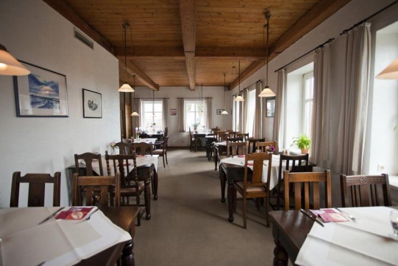 Nordstrand Erstklassig geführter, florierender Restaurant-und Hotelbetrieb direkt am Nordseedeich Gewerbe kaufen