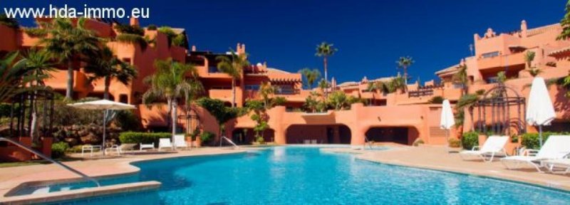 Marbella-Ost HDA-immo.eu: Luxus 1. Etage Ferienwohnung mit 2 SZ in 1.Meereslinie in Marbella Wohnung kaufen