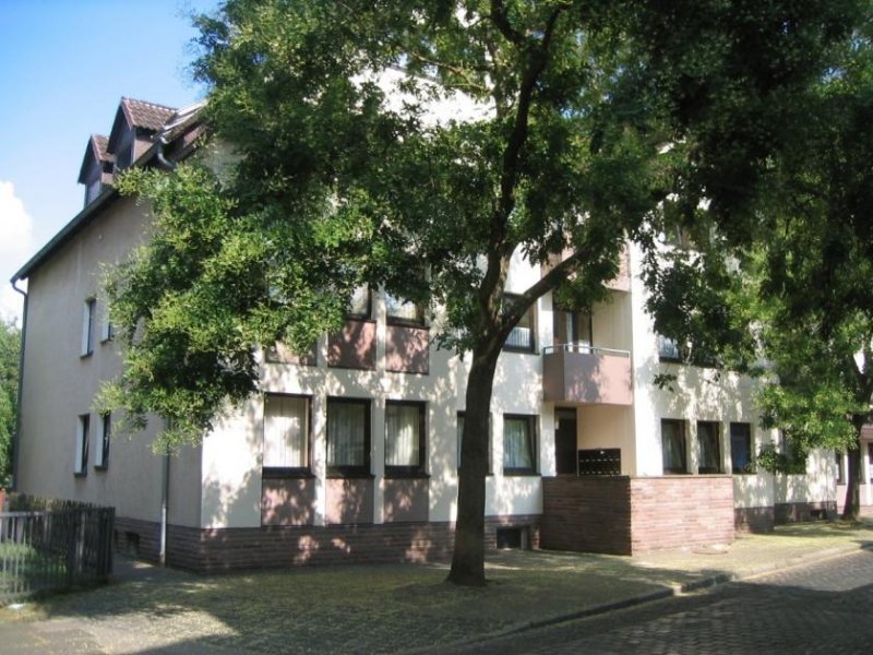 Holzminden Vermietete Eigentumswohnung mit Autoabstellplatz in zentrumsnaher Stadtlage Wohnung kaufen