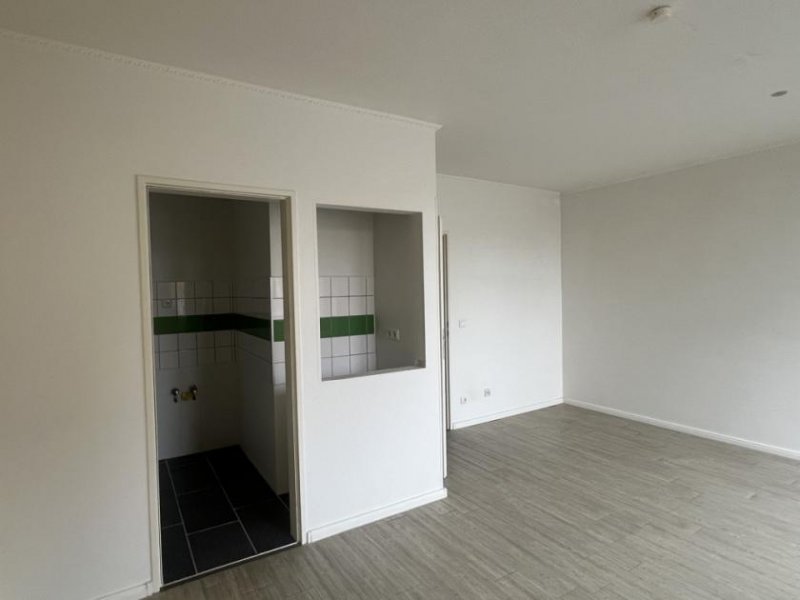 Mönchengladbach Moderne 2-Zimmerwohnung mit großer Dachterrasse in zentraler Lage Wohnung kaufen