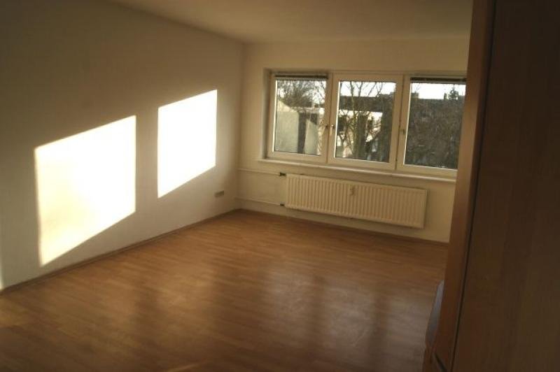 Mülheim an der Ruhr Gepflegte Eigentumswohnung – Fahrstuhl – Balkon – Garage Wohnung kaufen