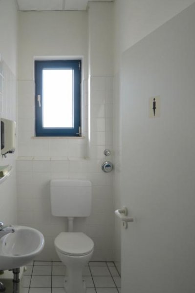 Rodgau RODGAU: Flexible Bürofläche | Aufzug | Stellplätze | Toiletten | Küche Gewerbe kaufen