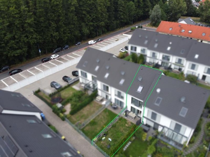 Hasselroth DIETZ: Energiesparhaus KFW 70 in kinderfreundlicher Lage, Wärmepumpe 80 Euro mtl. Kosten! Haus kaufen