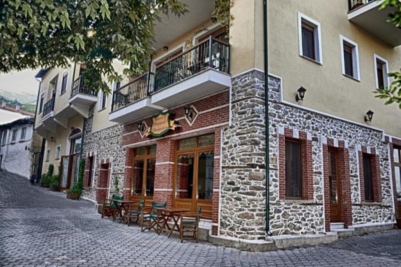 Nikisiani Kavala Zu verkaufen zweistöckiges Traditionelles Boutique Hotel in Nikisiani Kavala Gewerbe kaufen
