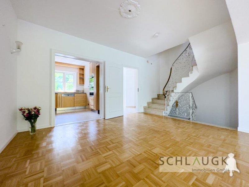 München FAMILIENTRAUM am WESTPARK: Großes Stadthaus mit 7 Zimmern und sonnigem Garten in bester Wohnlage Haus kaufen