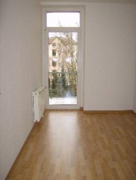 Leipzig renovierte, gemütliche 3-Raum-Wohnung mit Balkon in Altlindenau Wohnung mieten
