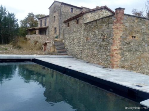 morra Immobilien Sehr schönes Herrenhaus mit eigenem Pool in Ronti Nahe Morra Perugia - an der toscanischen Grenze in Umbrien! Haus 
