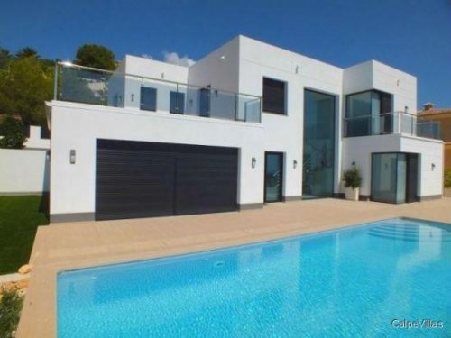 Calpe Immobilien Moderne neue Luxus-Villa in Calpe Haus kaufen