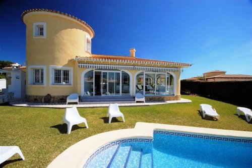 Els Poblets Immobilien ACHTUNG Moderne 4SZ-Pool-Villa bei Denia zu verkaufen Haus kaufen