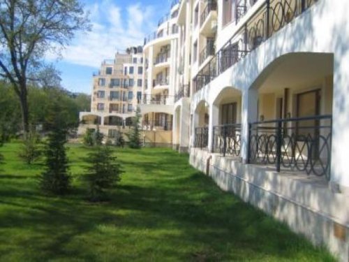 Varna, Bulgarien Immobilien 2 Zi. Wohnung am Goldstrand, 70m vom Strand entfernt Wohnung kaufen