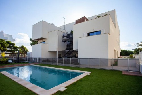 Colonia de Sant Jordi Immobilien Moderne Meerblick-Neubau-Wohnung am Es Trenc mit großer Terrasse und Pool Wohnung kaufen
