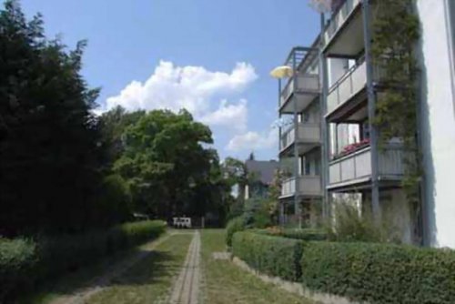 Flöha Günstige Wohnungen Kapitalanlage - vermietete 2 Zimmerwohnung, Tiefgaragenstellplatz und Außenstellplatz Wohnung kaufen
