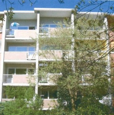 Berlin Wohnungen im Erdgeschoss Vermietete 2- Zimmer in Charlottenburg Wohnung kaufen