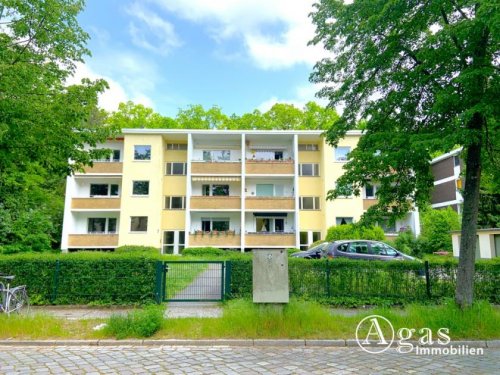 Berlin Immobilien Bezugsfreie 3-Zi.-Wohnung mit Balkon, in exklusiver Lage am Schweizerhofpark in Berlin-Zehlendorf Wohnung kaufen
