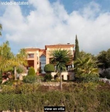 Marbella Wohnungen Villa in kleiner Wohnanlage Haus kaufen