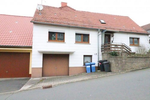 Steinau an der Straße Hausangebote WRS Immobilien - Hintersteinau - 2 Häuser - auch als Generationenhaus - inkl. Einzelgarage Haus kaufen