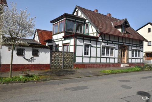 Walkenried 2-Familienhaus Grosszügig geschnittenes Ein - / Zweifamilienhaus mit sehr viel Potenzial für eigene Ideen Haus kaufen