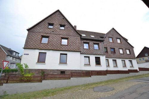 Eschershausen Häuser Mehrfamilienhaus mit 7 WE, Werkstattgebäude und 3 Garagen Haus kaufen