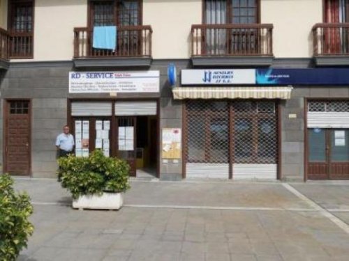 Puerto de la Cruz / Tenerife Immobilien Diverse Ladenlokale und Bars zu verkaufen und zu vermieten.Für weitere Informationen informieren Sie sich in unserem oder unter