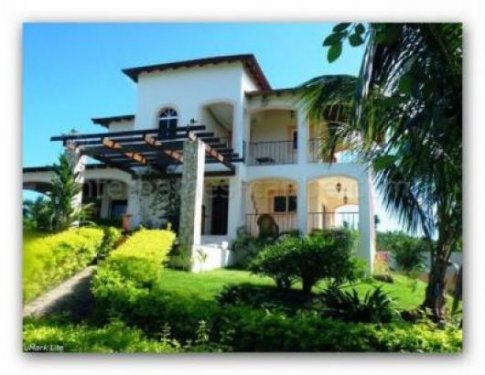 Sosúa/Dominikanische Republik Immo Sosua: Elegante Villa mit vier Schlafzimmern, vier Bäder, 375 m² (4 036 sqft) Wohnfläche auf 2100 m² (22 604 sqft) Pool und 