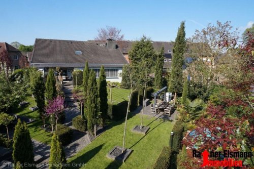 Emmerich am Rhein Immobilienportal Borghees: Unternehmervilla sucht neue Bewohner Haus kaufen
