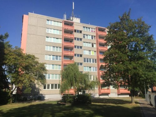 Lohmar Inserate von Wohnungen LOHMAR-Zentrum, gepflegtes Appartement, ca. 26 m² Wfl., Wannenbad, Balkon, Keller. Wohnung kaufen