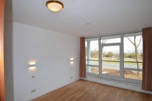 Ober-Olm Suche Immobilie Gepflegtes Apartment mit Pantry-Küche, Duschbad, Stellplatz - Bushaltestelle am Haus, Randlage Mainz Wohnung kaufen