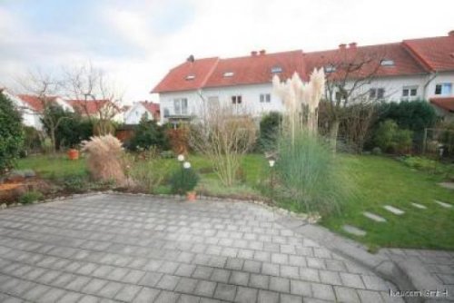Flörsheim Suche Immobilie HAUS MIT VIELEN EXTRAS UND MIT VIEL PLATZ! Haus kaufen