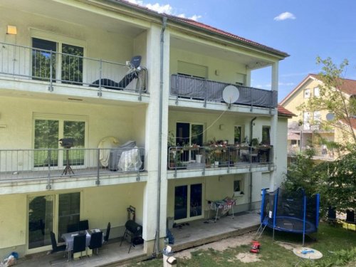 Merzig Etagenwohnung Gepflegte Wohnung mit 2 SZ, Balkon und Garagenstellplatz in Merzig zu verkaufen! Wohnung kaufen