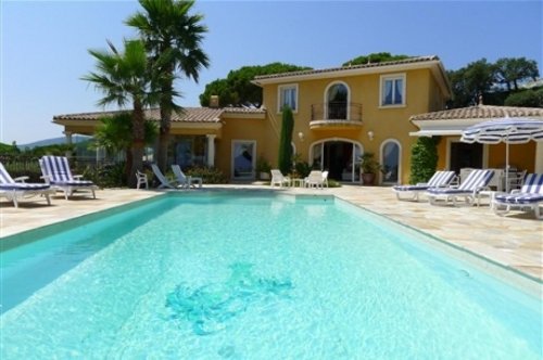 Sainte-Maxime Immobilien Top gepflegt! Luxus-Villa in Sainte Maxime Haus kaufen