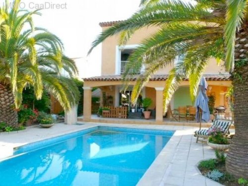 Fréjus Immobilien traumhaft schöne und stilvolle Villa mit Einliegerwohnung und grossem Swimming Pool Haus kaufen