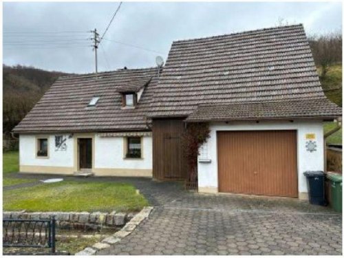 Scheßlitz Immobilien Uriges Häuschen mit Garage, großer Scheune und großem Grundstück sucht neue Besitzer Haus kaufen
