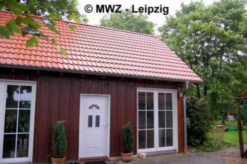 Leipzig Immobilien kl. Appartement im Ferienhaus mit Kamin und Terasse, 10 min zum Kulkwitzer See, verkehrsgünstig, preiswert Wohnung mieten