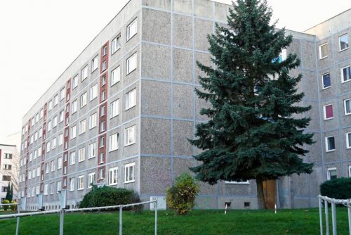 Altenburg Wohnungen im Erdgeschoss 3 Monate mietfrei! Wohnen in grüner Weitläufigkeit. Wohnung mieten