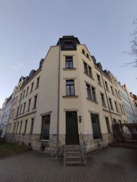 Chemnitz Immo 3 Monate mietfrei! Großzügige 3-Zimmer mit Laminat und Dusche in sehr guter Lage Wohnung mieten