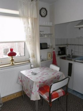 Oldenburg Immo Uni-Nähe, möbliertes Zimmer (25 m²) mit Kochnische und Dusch-Bad. Wohnung mieten