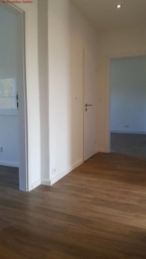 Genthin Wohnung Altbau sanierte helle freundliche 3 Zimmer Wohnung in der Hasenholztrift 8 im 1.OG links Wohnung mieten