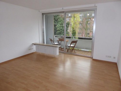 Düsseldorf Immobilie kostenlos inserieren !!! HELLE 2 RAUMWOHNUNG IN RUHIGER ANLIEGERSTRASSE !!! Wohnung mieten