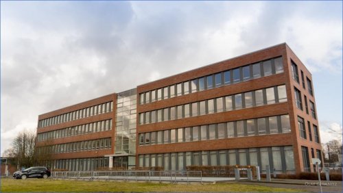 Düsseldorf Immobilie kostenlos inserieren "Bürofläche 874 m² in Düsseldorf Reisholz Hafen" provisionsfrei Gewerbe mieten