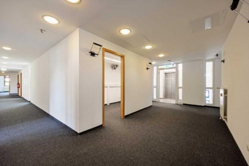 Ratingen Günstiges Büro Ganze Büroetage mit variabler Aufteilung und optionale Lagerfläche in Ratingen-West Gewerbe mieten