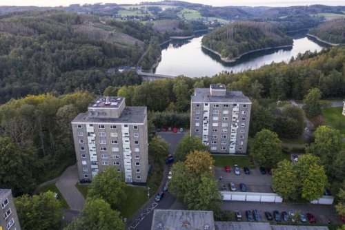Bergneustadt Günstige Wohnungen 3 Zimmerwohnung mit Balkon am Hackenberg
WBS erforderlich Wohnung mieten