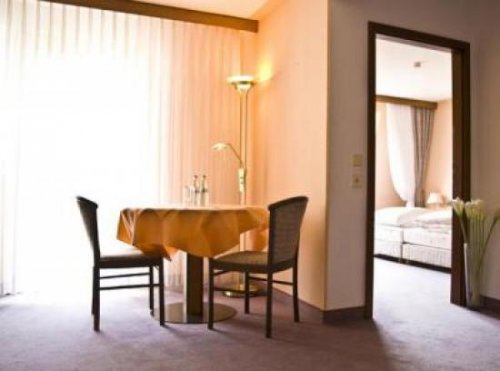 Leimen Immobilien Provisionsfrei Wohnen in Heidelberg Leimen - Voll möbliertes 2 ZKB Appartement (56 qm) Wohnung mieten