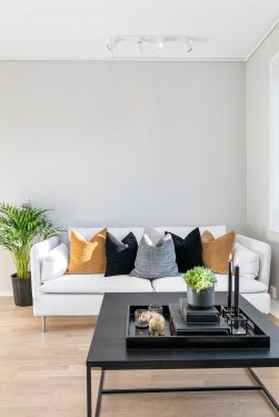 Rosenheim Etagenwohnung Freundliche 2-Raum-Wohnung mit EBK und Balkon in Rosenheim Wohnung mieten