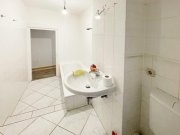 Berlin Leerstehende Ein-Zimmer-Altbauwohnung 
im beliebten Prenzlauer Berg Wohnung kaufen
